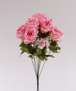 7 PIECE ROSE BUNDLE 50 cm