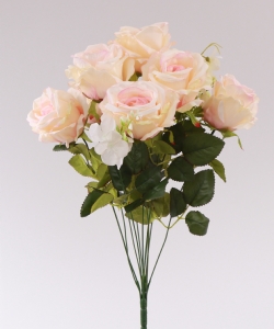 7 PIECE ROSE BUNDLE 50 cm